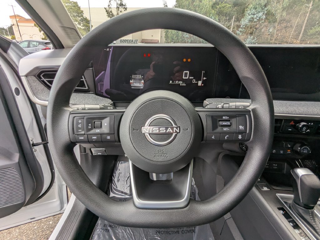 New 2026 Nissan Kicks SV w/ Cold Weather Package FWD image 15
