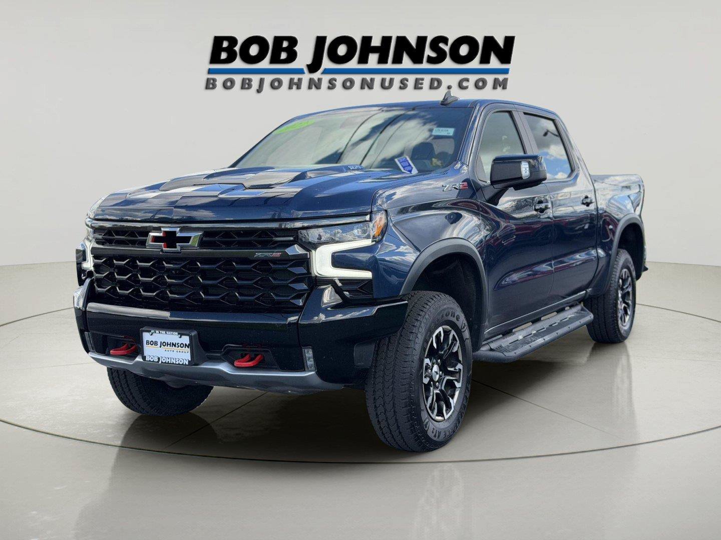 Used 2022 Chevrolet Silverado 1500 ZR2 w/ Technology Package AWD/4WD image 4