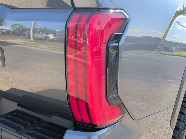 New 2026 Toyota Tundra Limited AWD/4WD image 12