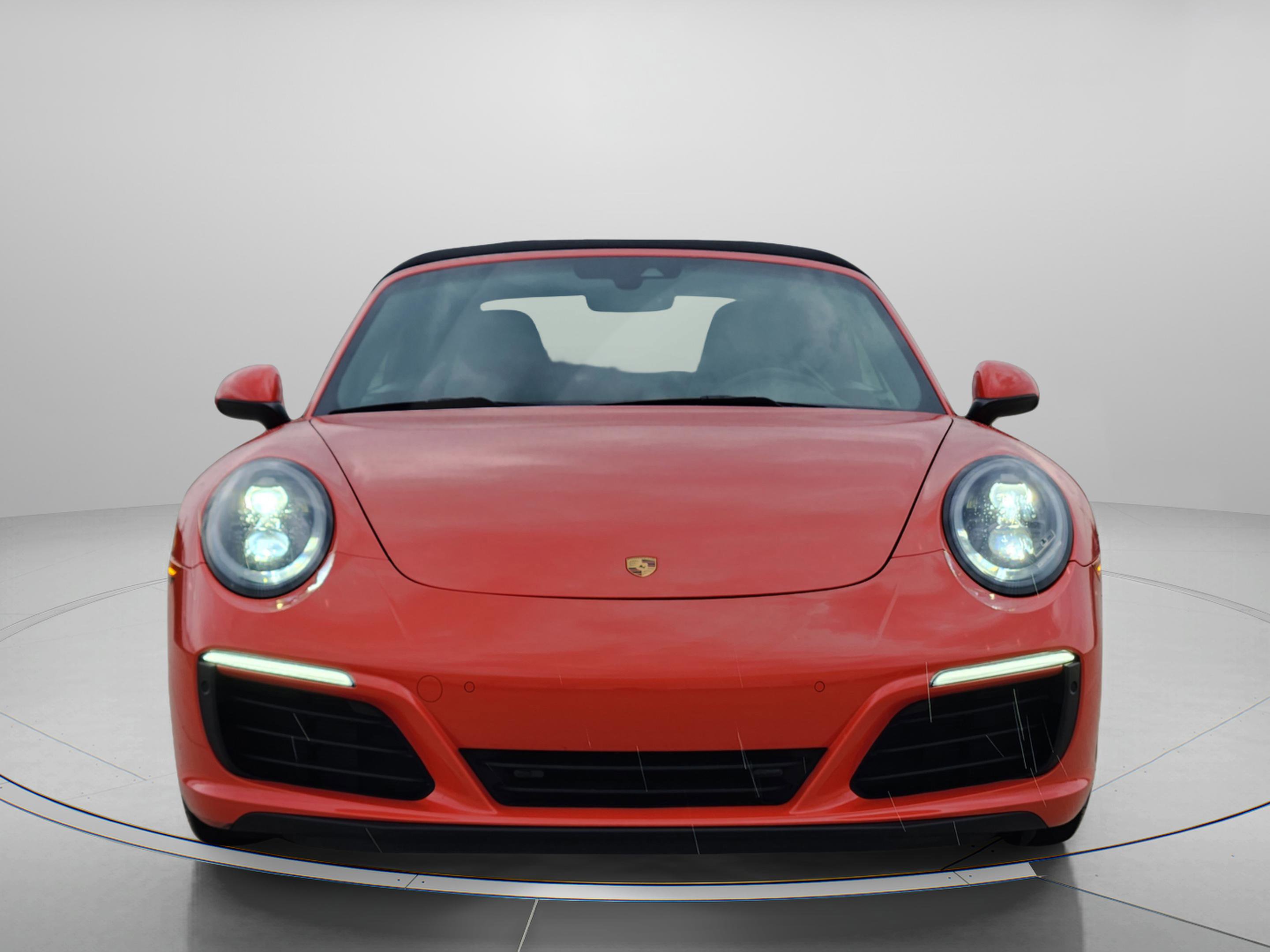 Used 2019 Porsche 911 Carrera 4S AWD/4WD image 6