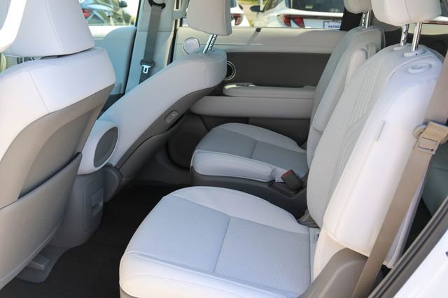 New 2026 Hyundai Palisade SEL FWD image 14