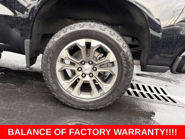 Used 2023 Chevrolet Silverado 1500 High Country w/ Technology Package AWD/4WD image 10