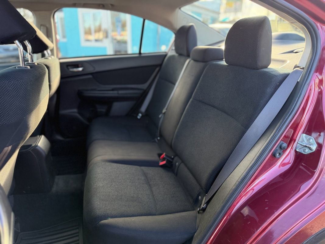 Used 2013 Subaru Impreza 2.0i Premium w/ Alloy Wheel Pkg + Moonroof AWD/4WD image 9