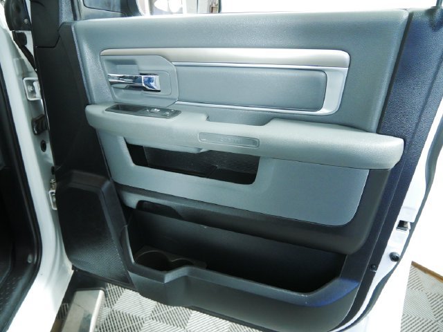 Used 2016 RAM 1500 Big Horn AWD/4WD image 14