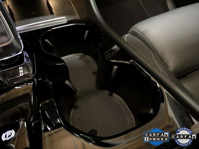 Used 2025 Volvo XC40 B5 Plus image 60