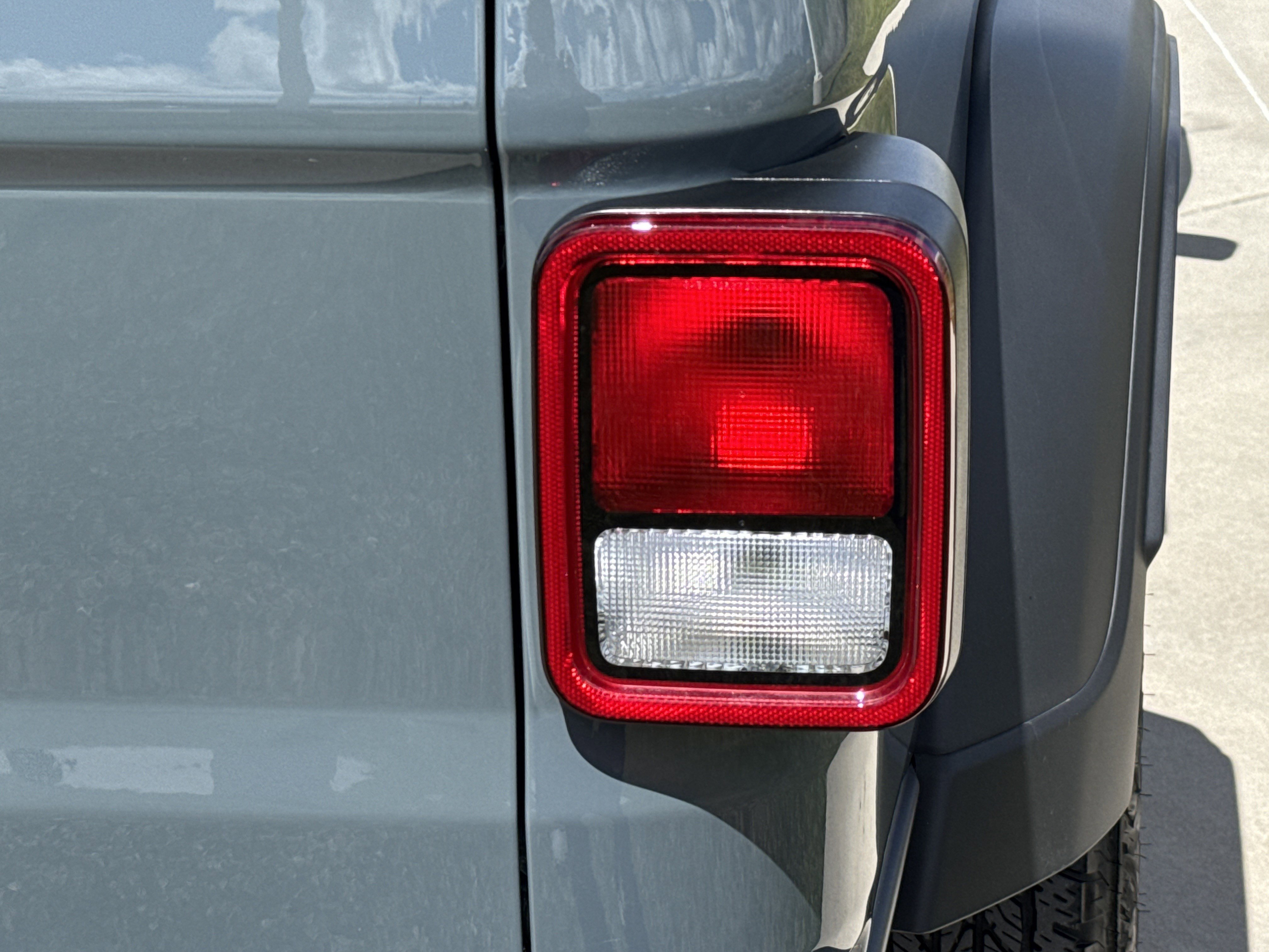 Used 2026 Jeep Gladiator Sport AWD/4WD image 10