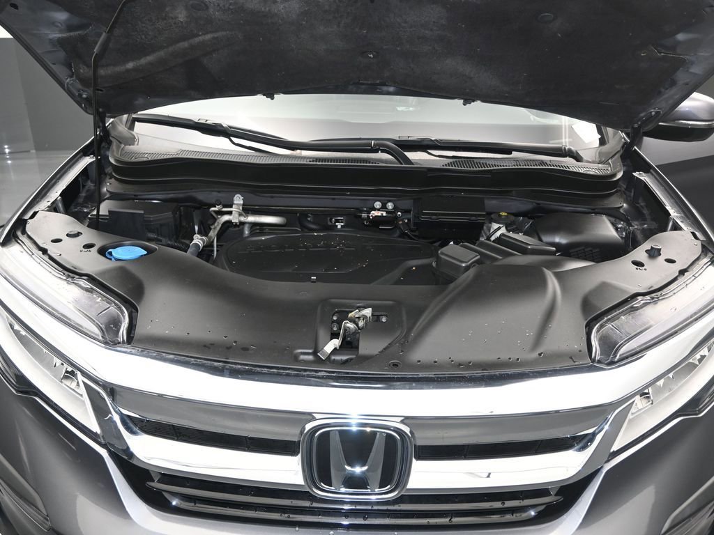 Used 2021 Honda Pilot Elite image 16