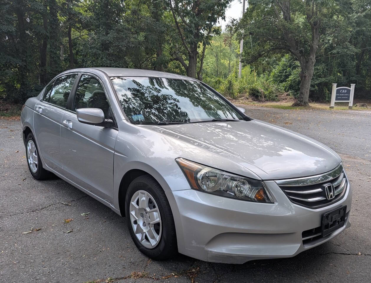 Used 2011 Honda Accord LX image 9