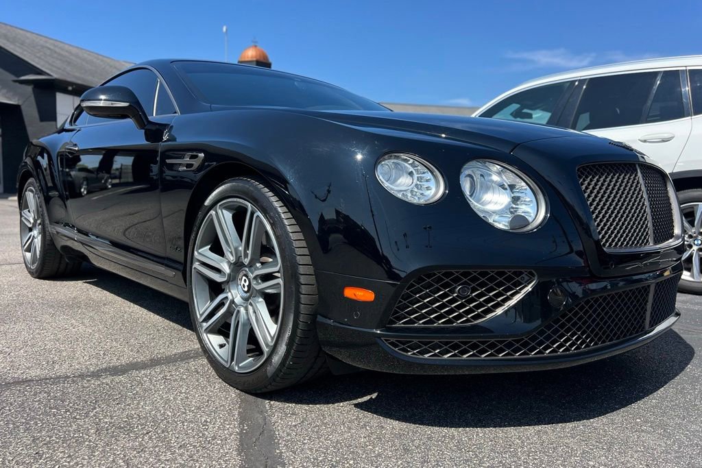 Used 2016 Bentley Continental GT image 11