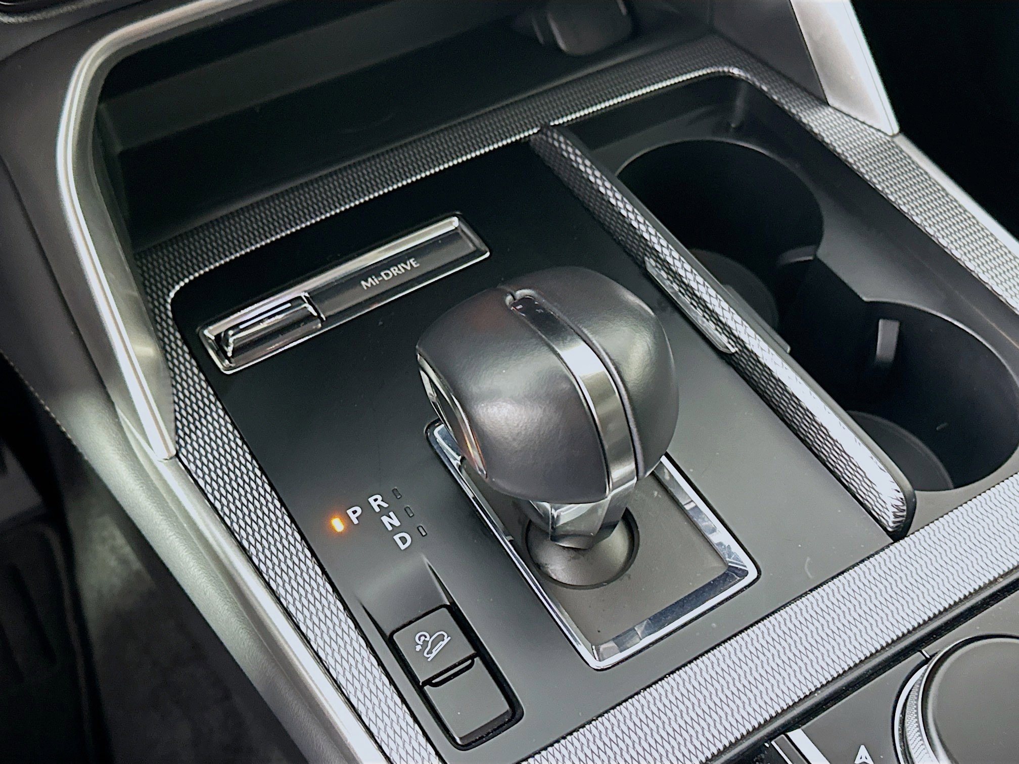 Used 2025 MAZDA CX-90 3.3 Turbo w/ Premium Sport Pkg image 25