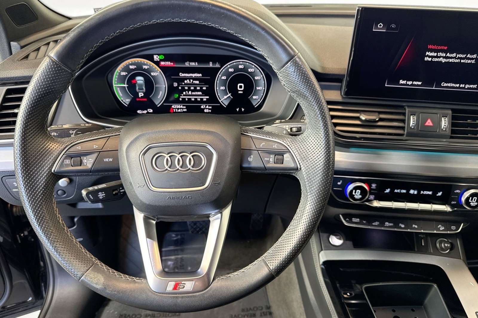 Used 2022 Audi Q5 e Prestige w/ Prestige Package image 11