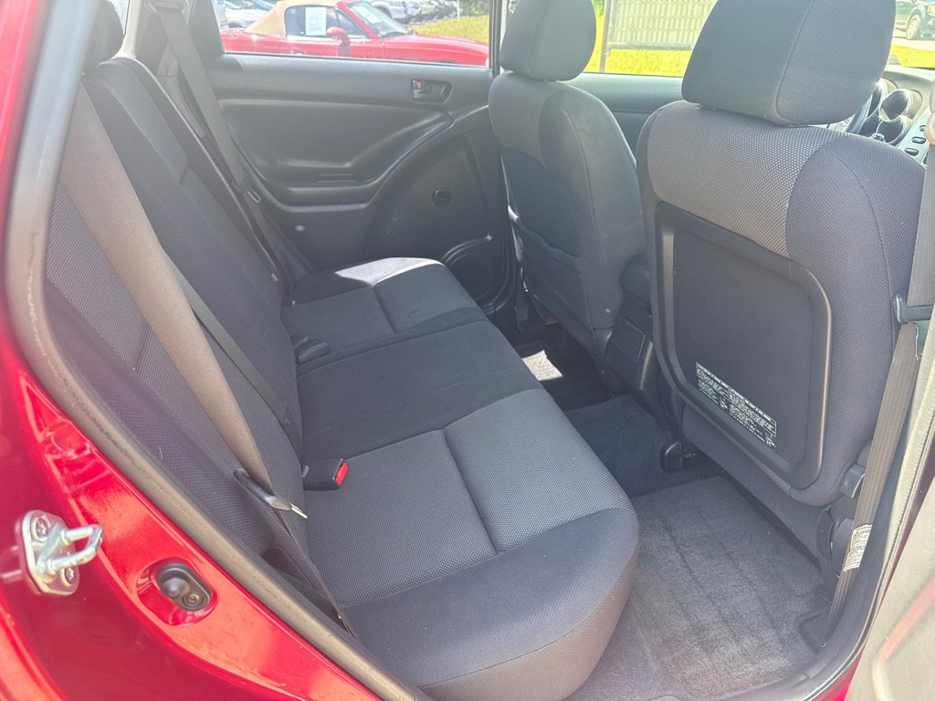 Used 2004 Pontiac Vibe w/ Moon And Tunes Value Package FWD image 24