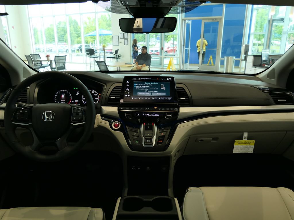 New 2027 Honda Odyssey Touring image 15