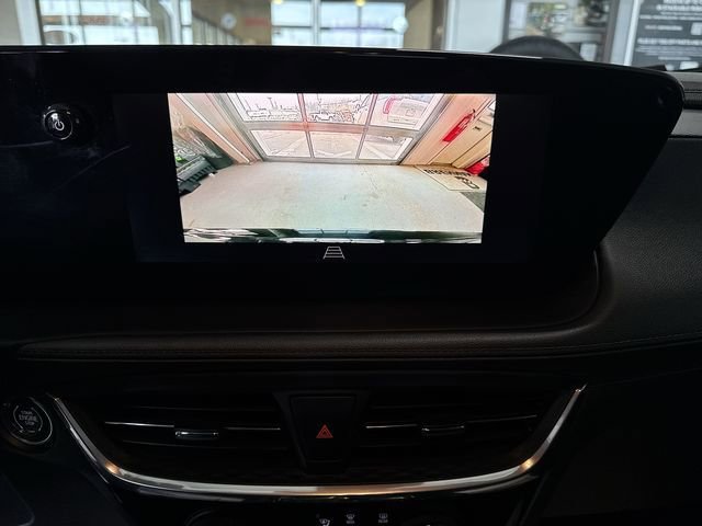 Used 2024 Buick Encore GX Sport Touring w/ Comfort Package image 14