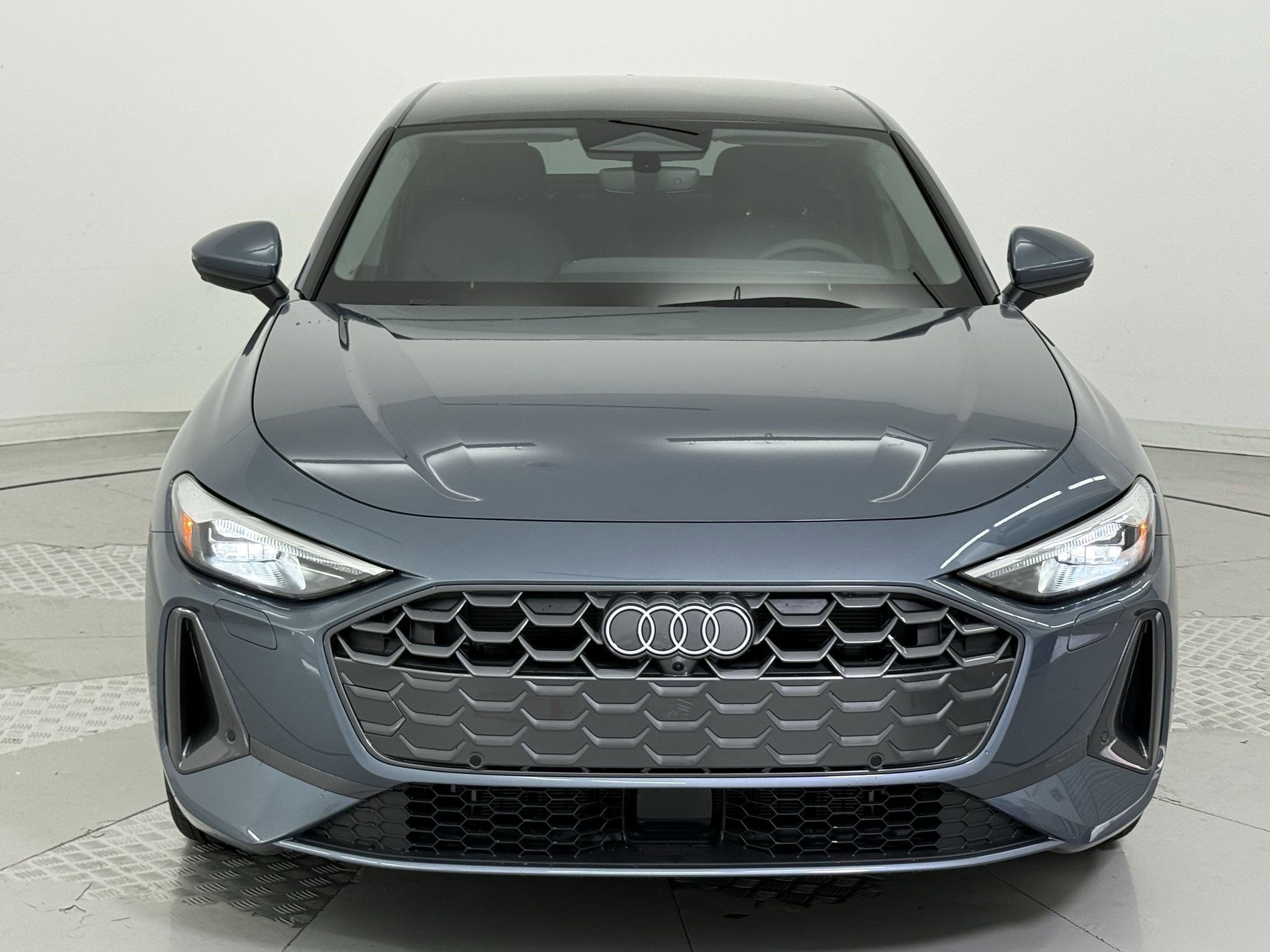 Used 2025 Audi A5 2.0T Premium w/ Convenience Package image 5