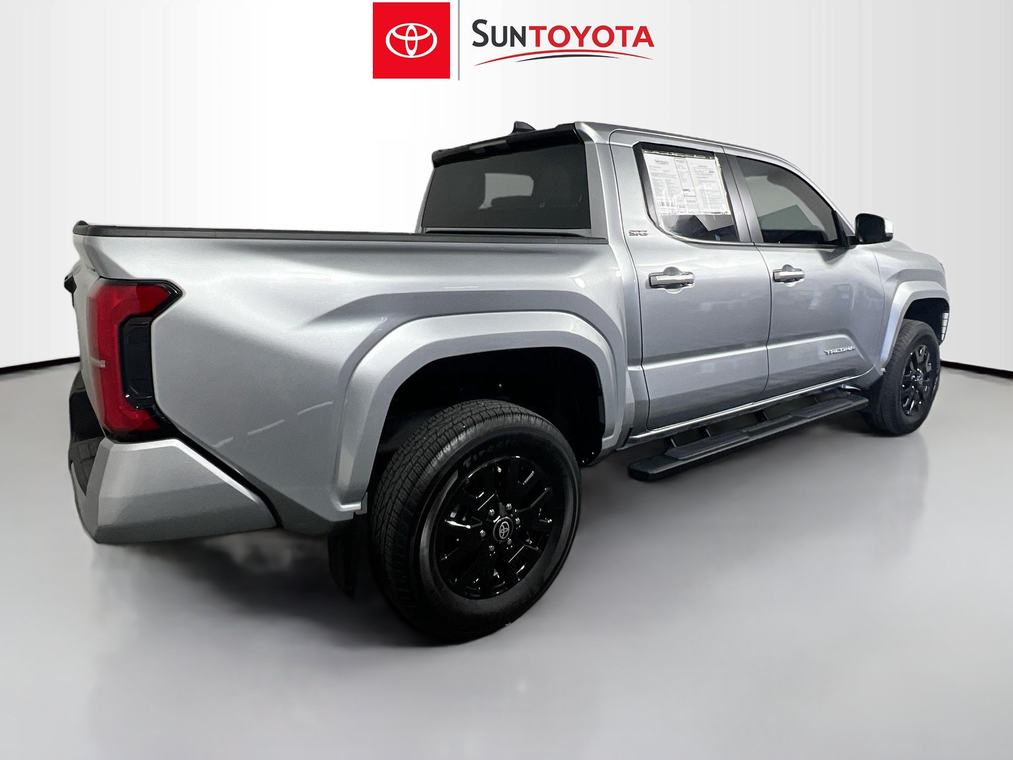 Used 2024 Toyota Tacoma SR5 RWD image 4