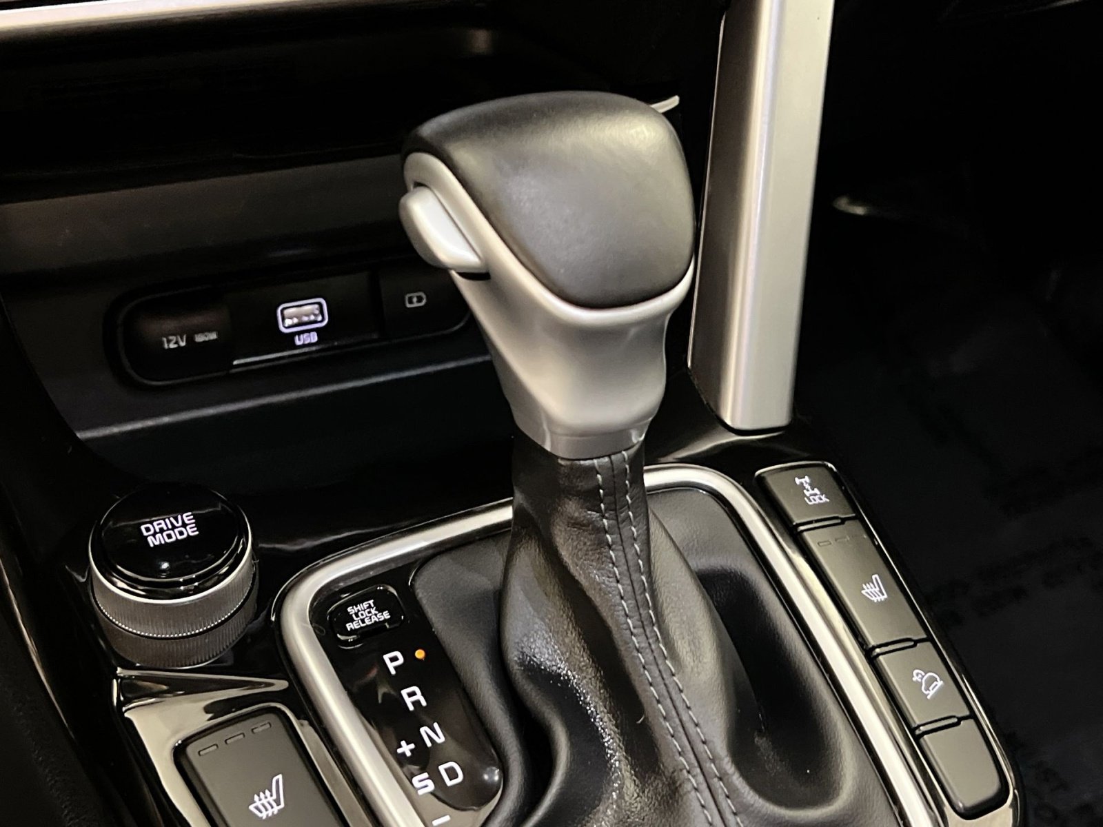 Used 2023 Kia Seltos EX image 22