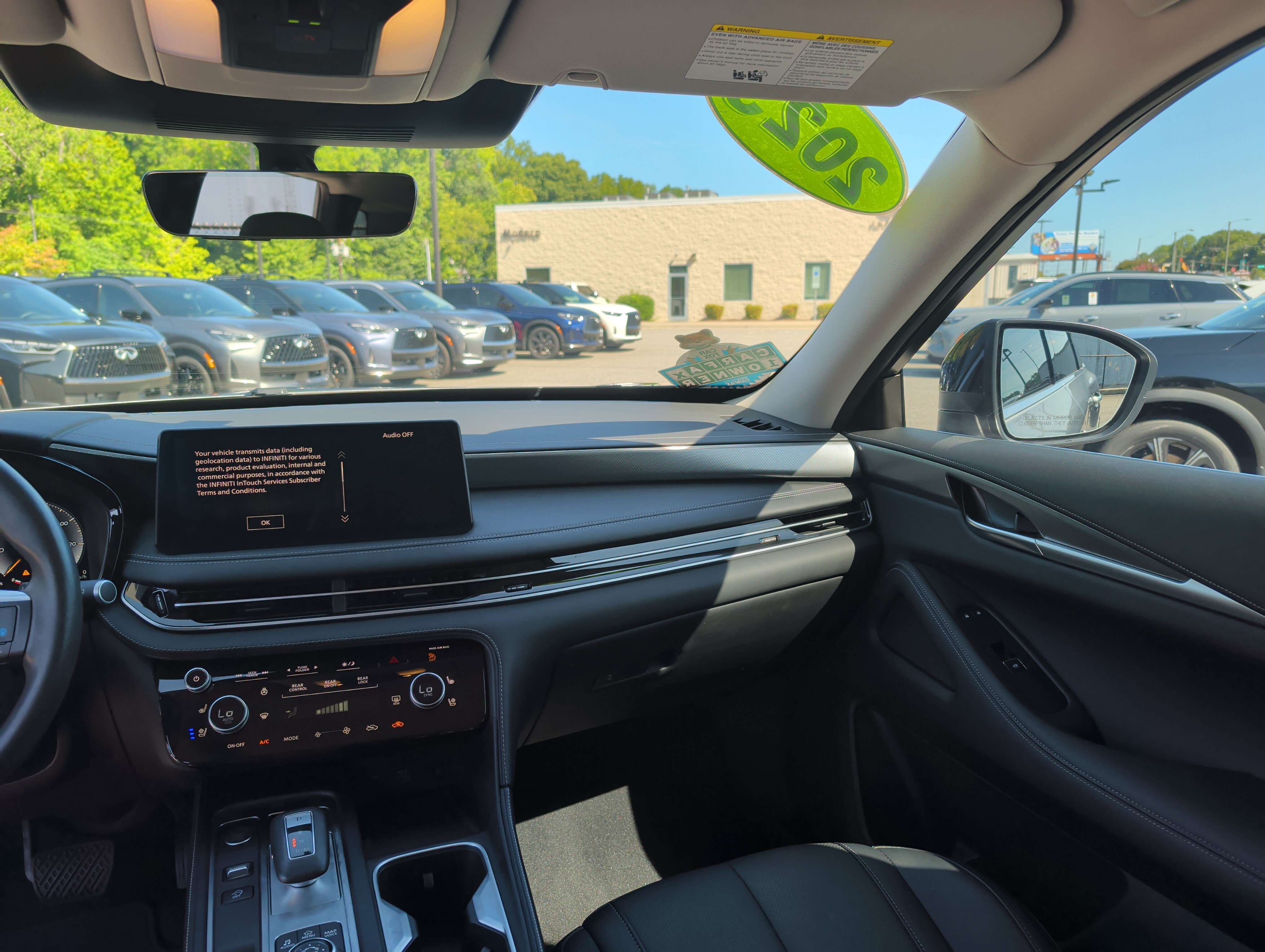 Used 2023 INFINITI QX60 Luxe w/ Cargo Package FWD image 10