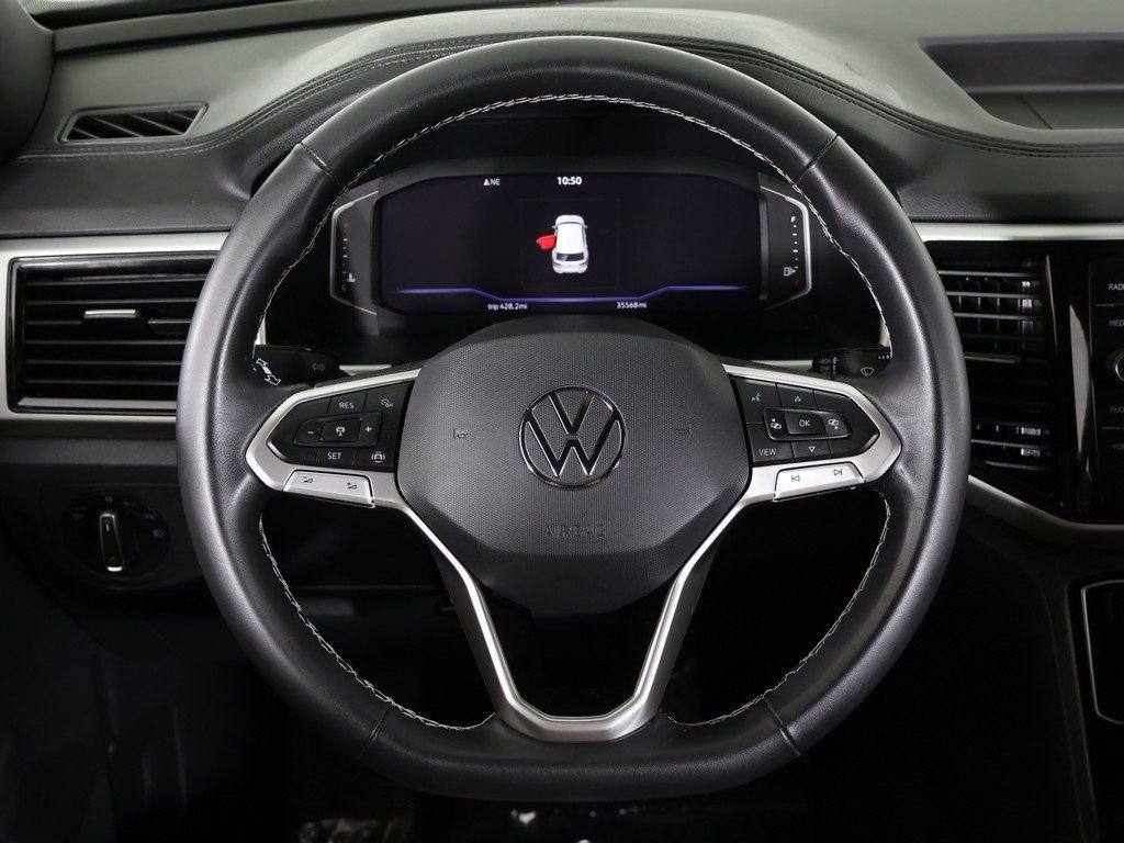 Used 2022 Volkswagen Atlas Cross Sport SE image 39