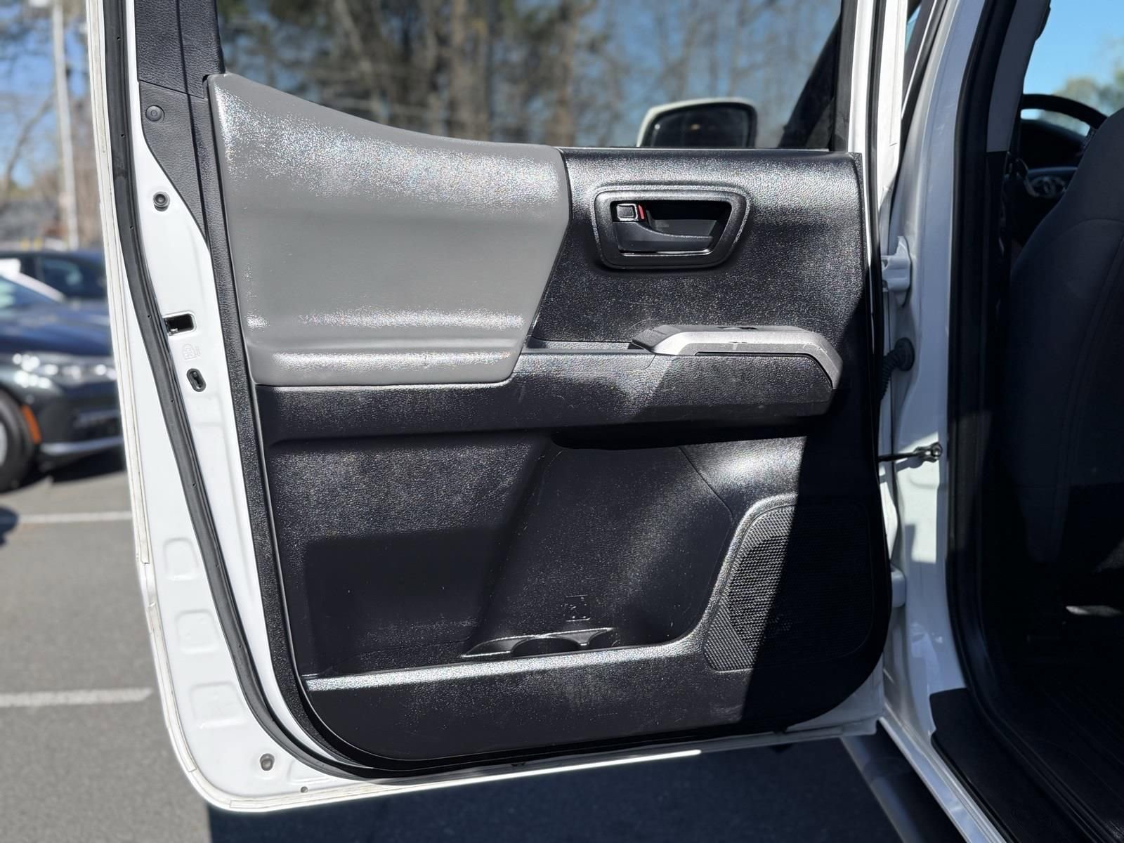 Used 2021 Toyota Tacoma SR5 image 25