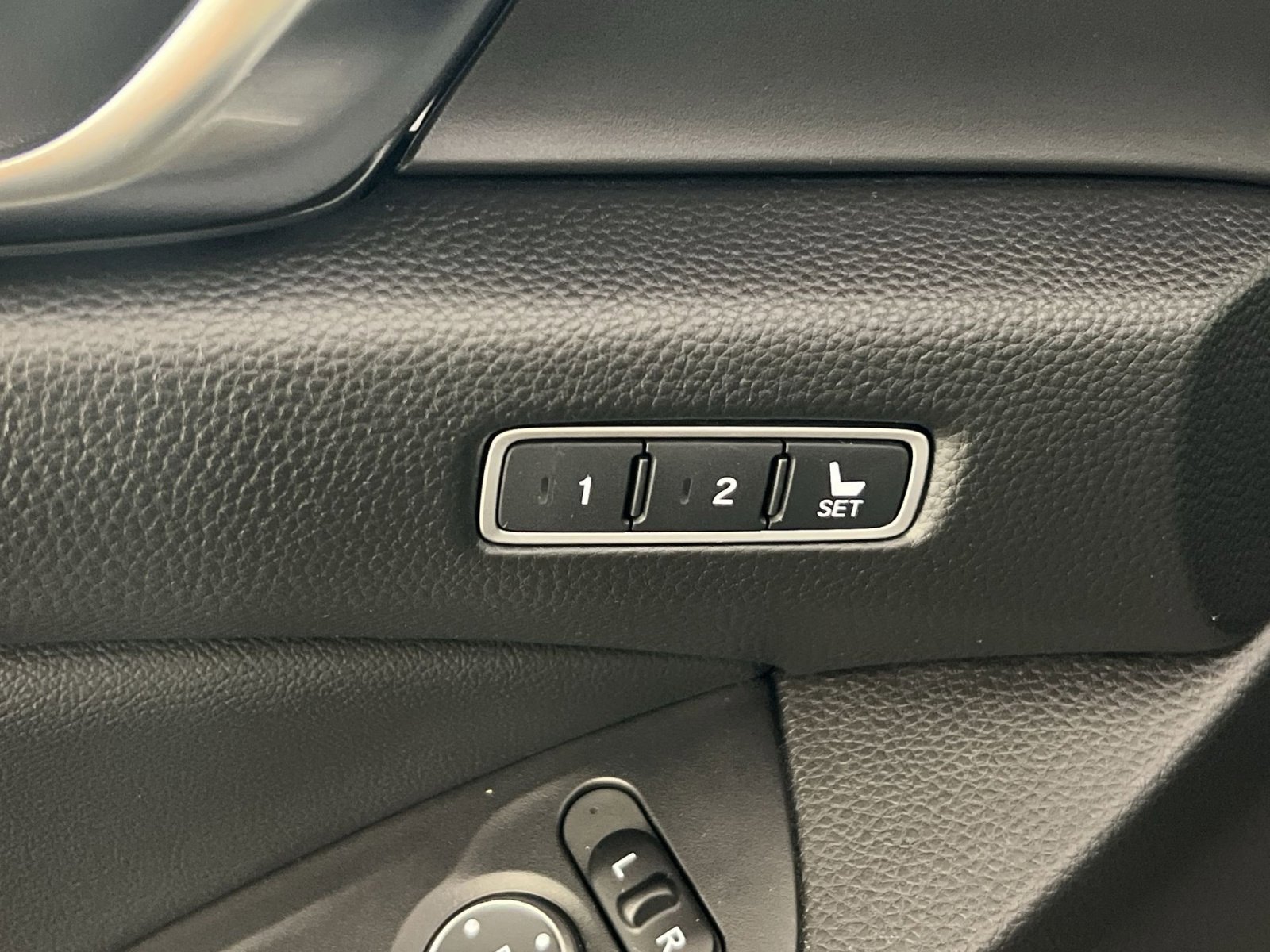 Used 2021 Honda Accord Touring image 33