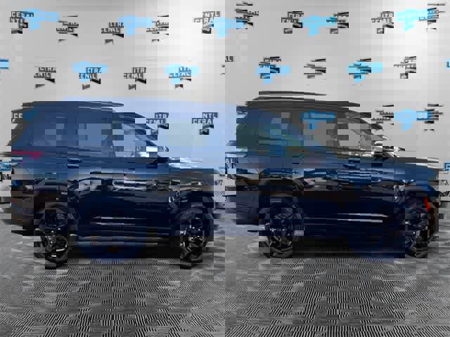 Certified 2023 Jeep Grand Cherokee L Limited w/ Black Appearance Package image 7