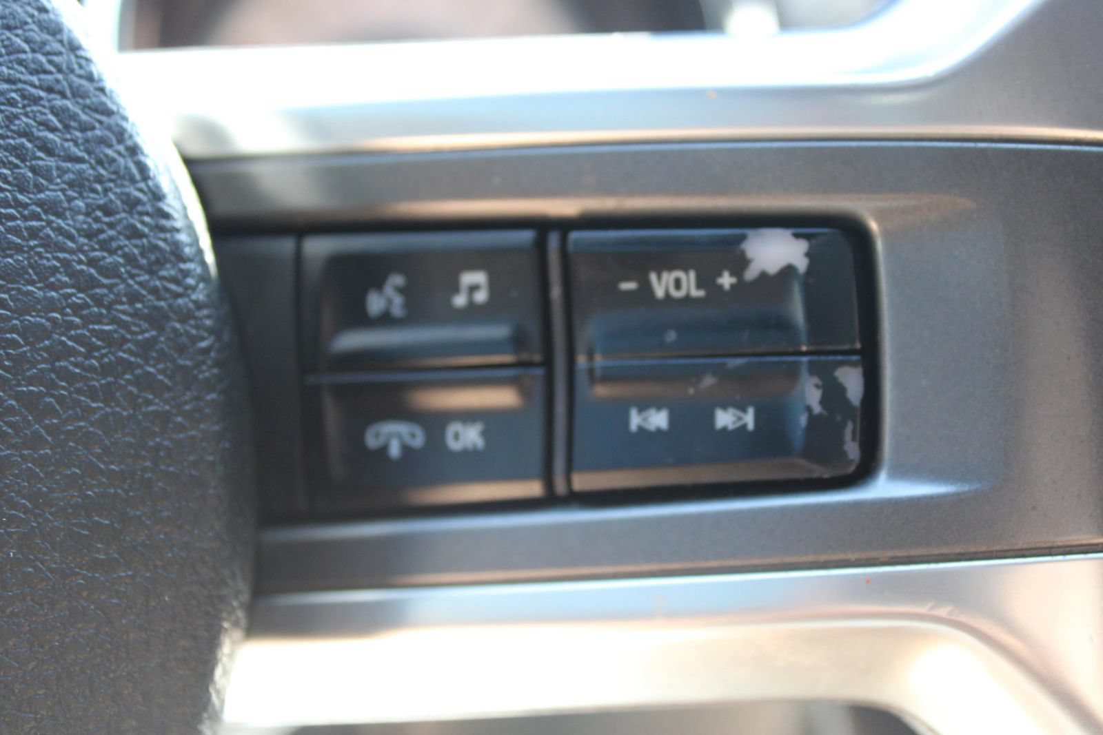 Used 2012 Ford Mustang GT Premium RWD image 16