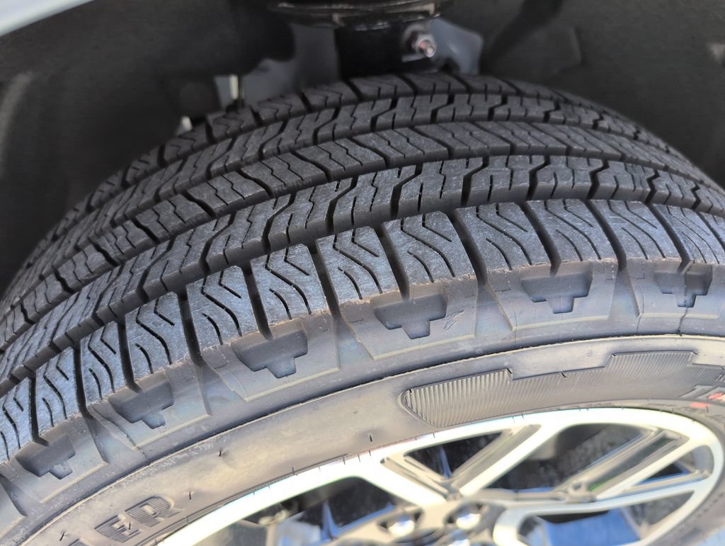New 2026 Ford Maverick Lariat AWD/4WD image 18
