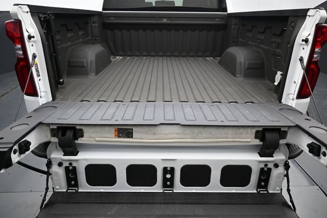 Used 2024 Chevrolet Silverado 1500 LT Trail Boss AWD/4WD image 10