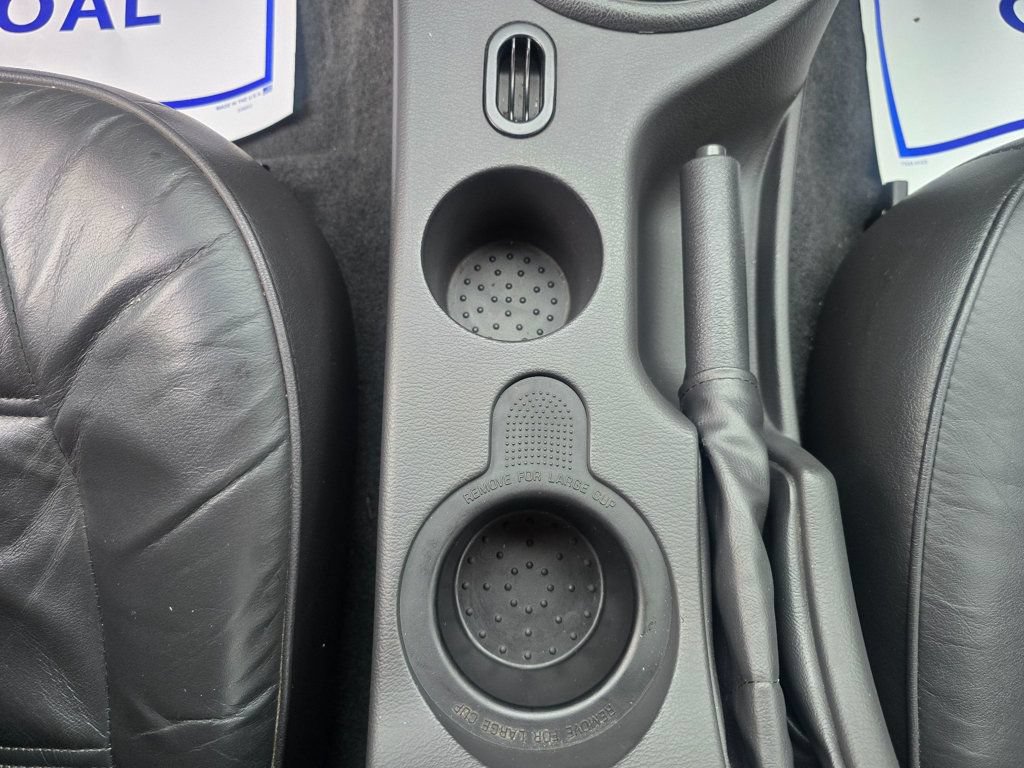 Used 2001 Ford Mustang Premium RWD image 19