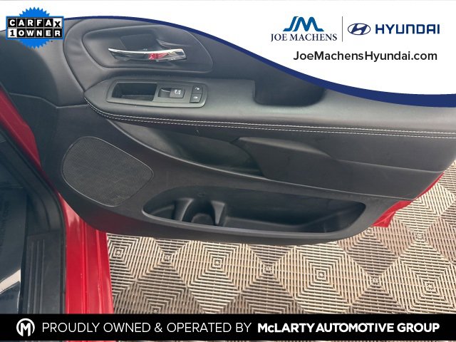 Used 2014 Dodge Grand Caravan SXT w/ Blacktop Package image 21