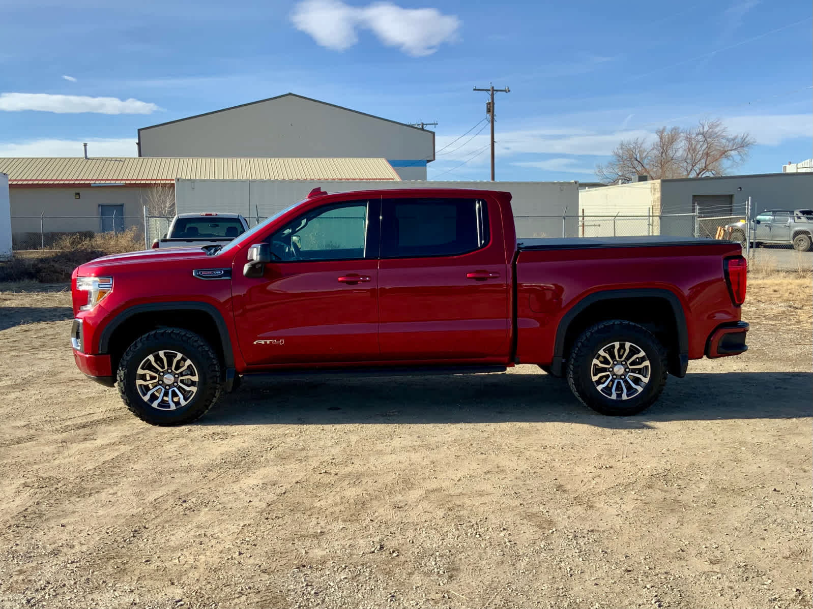 Used 2021 GMC Sierra 1500 AT4 w/ AT4 Premium Package image 2