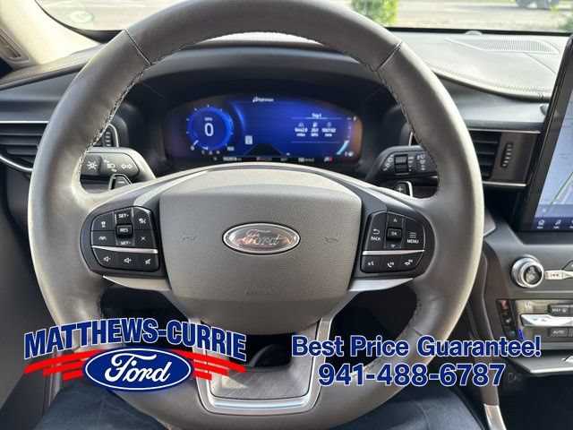Certified 2020 Ford Explorer Platinum w/ Premium Technology Package AWD/4WD image 17
