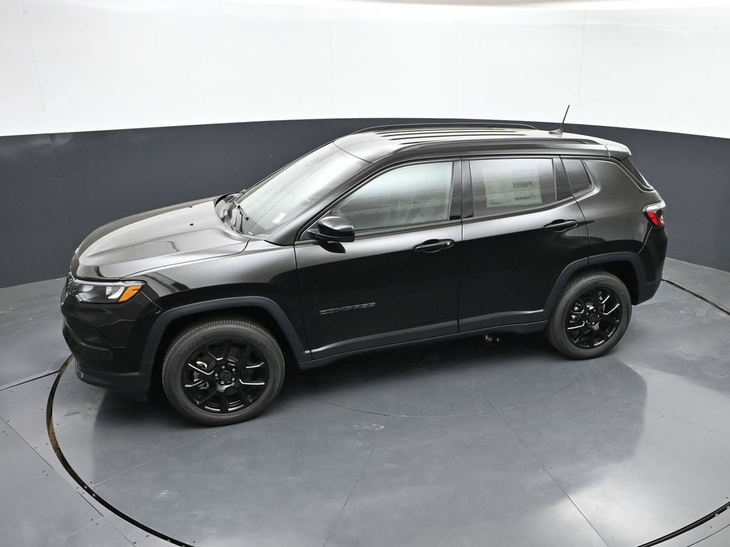 New 2026 Jeep Compass Latitude AWD/4WD image 38