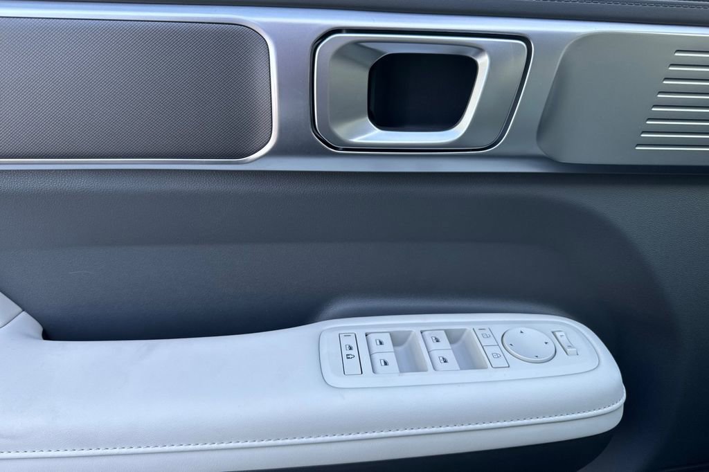 New 2026 Hyundai Santa Fe SEL image 9