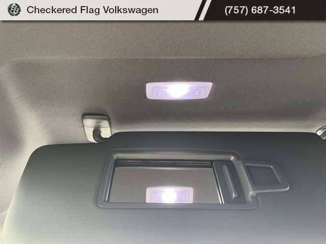 New 2025 Volkswagen Tiguan SE R-Line image 50