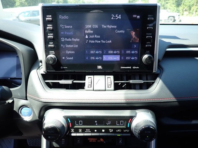 Used 2022 Toyota RAV4 XSE image 28