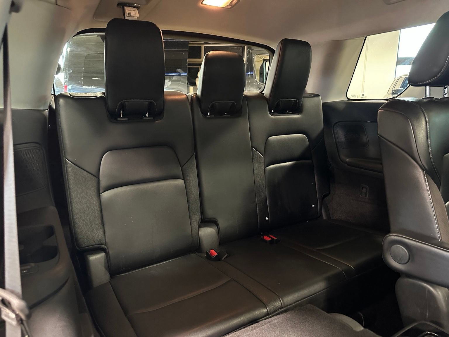 Used 2024 Nissan Pathfinder SL w/ SL Premium Package FWD image 42