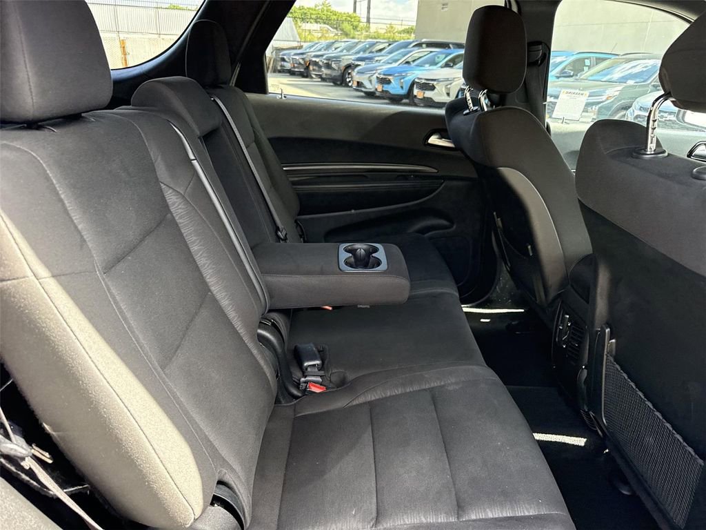 Used 2023 Dodge Durango SXT image 24