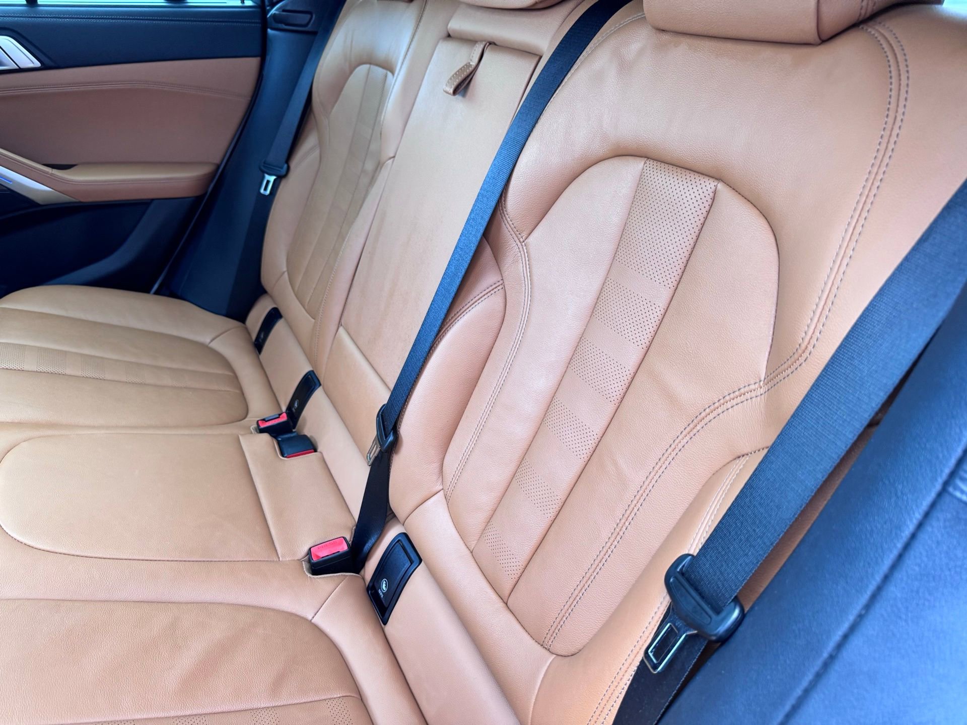 Used 2022 BMW X6 xDrive40i image 14