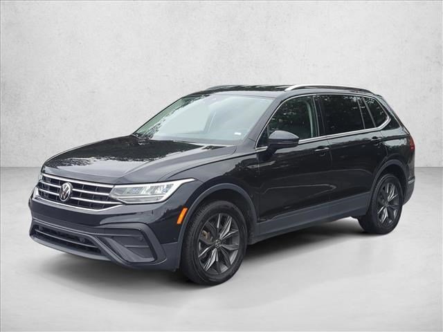 Used 2024 Volkswagen Tiguan SE