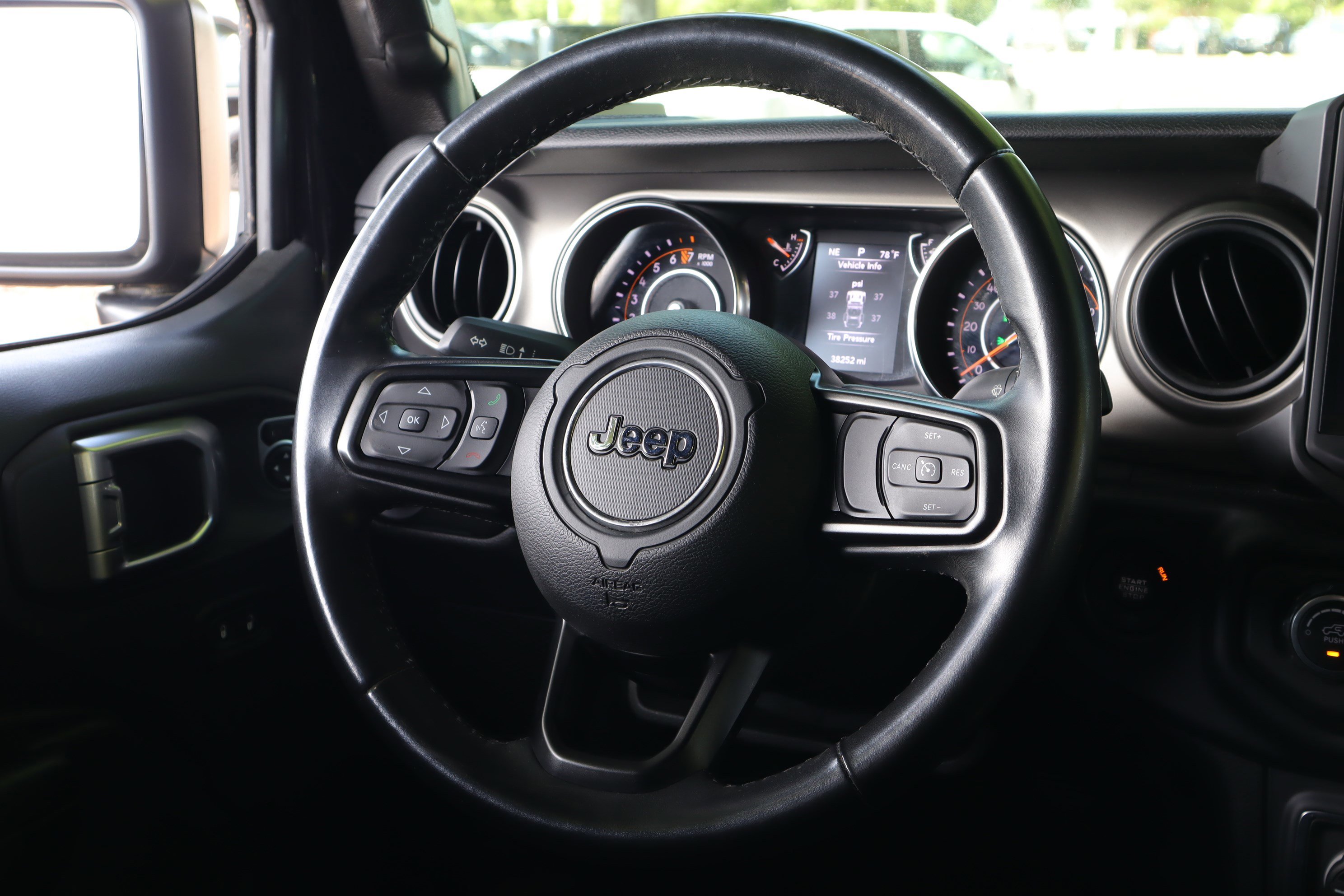 Used 2019 Jeep Wrangler Unlimited Sport S AWD/4WD image 17