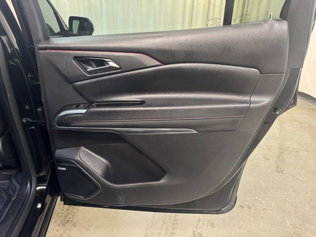 Used 2024 Chevrolet Traverse RS w/ LPO, Floor Liner Package image 38