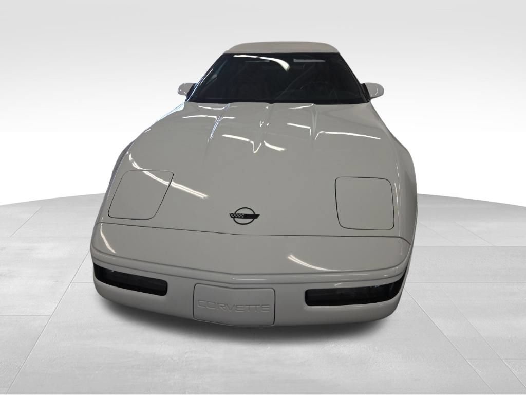 Used 1991 Chevrolet Corvette Convertible RWD image 8