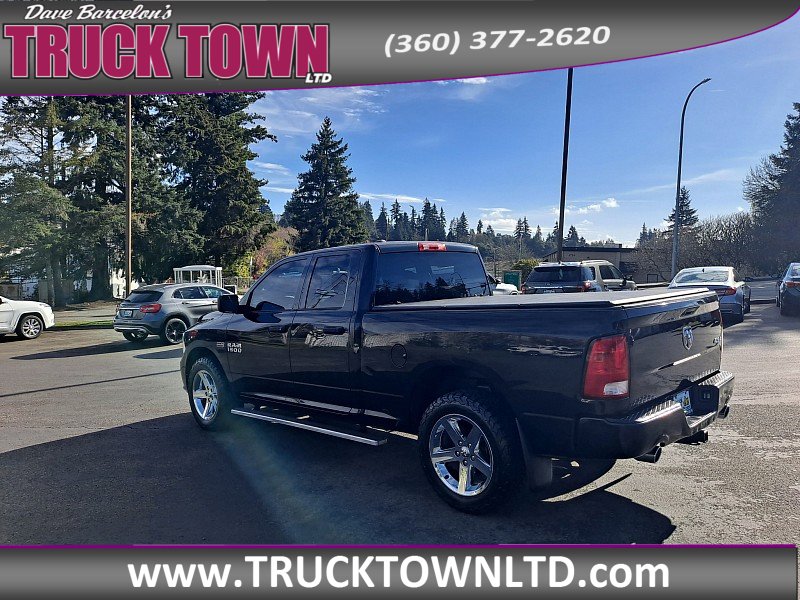 Used 2017 RAM 1500 Express AWD/4WD image 5
