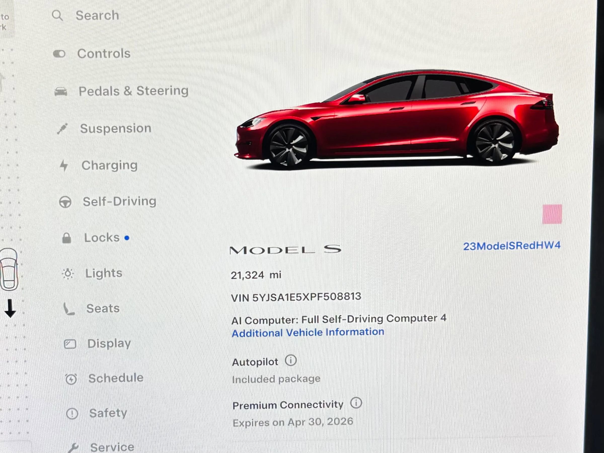 Used 2023 Tesla Model S Standard Range image 9