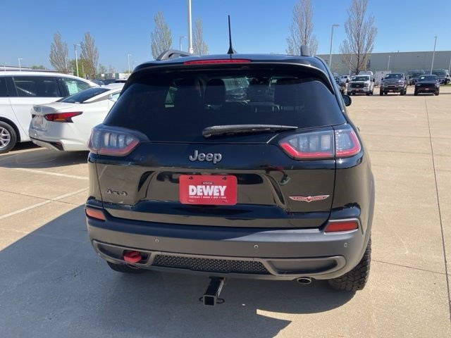 Used 2020 Jeep Cherokee Trailhawk w/ Technology Group AWD/4WD image 7