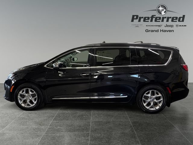 Used 2019 Chrysler Pacifica Limited FWD image 10