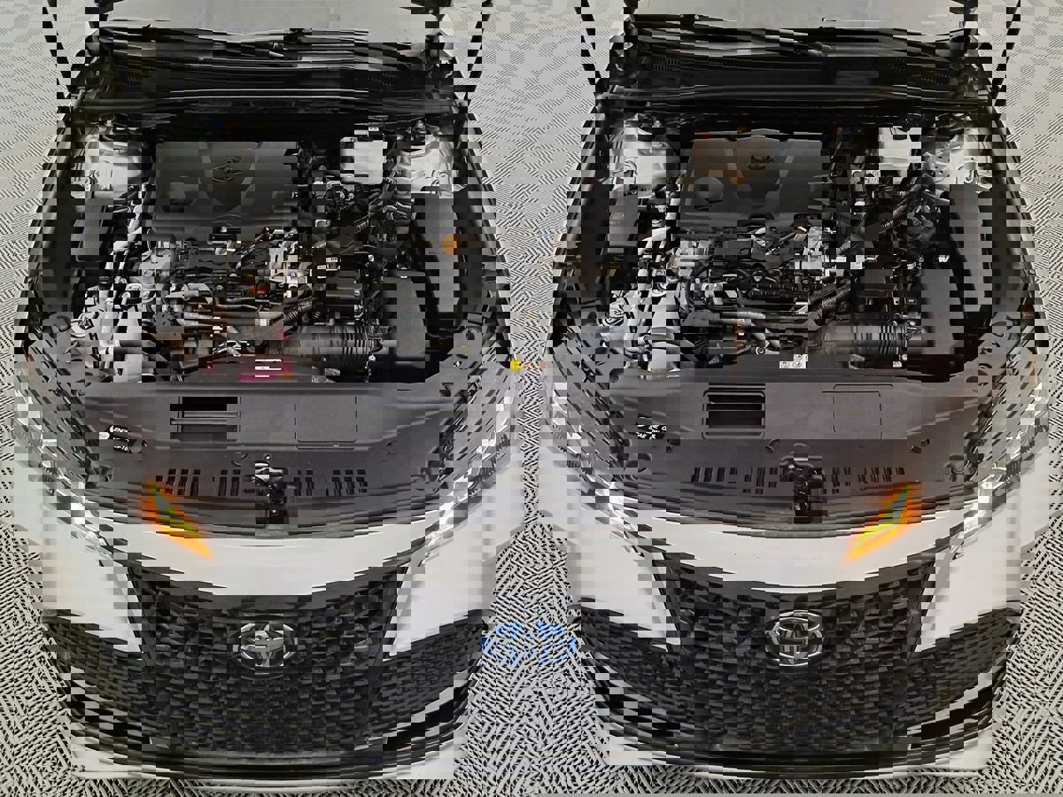 Used 2021 Toyota Avalon XSE image 25