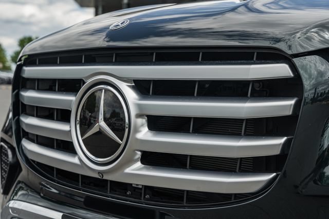 Certified 2024 Mercedes-Benz GLS 450 4MATIC image 15